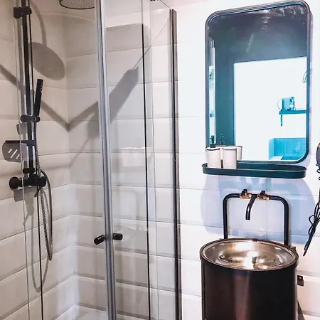 L'atelier - Metro Valmy - Vaise * Lyon